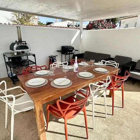 Vila Luxury 5 Bedroom 4 Bath With Private Pool *