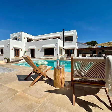 Luxury 5 Bedroom 4 Bath With Private Pool 빌라
