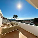 וילה Luxury 5 Bedroom 4 Bath With Private Pool