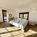 Luxury 5 Bedroom 4 Bath With Private Pool טאולאדה