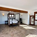 Luxury 5 Bedroom 4 Bath With Private Pool וילה טאולאדה