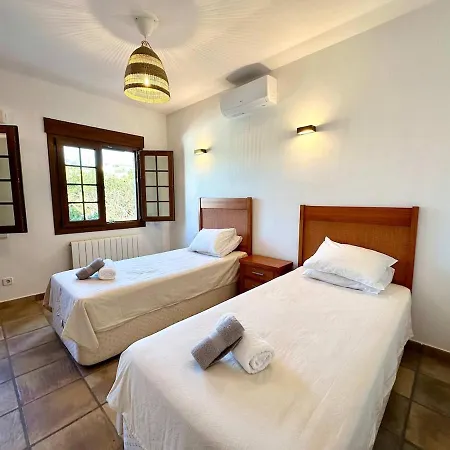 Luxury 5 Bedroom 4 Bath With Private Pool Teulada